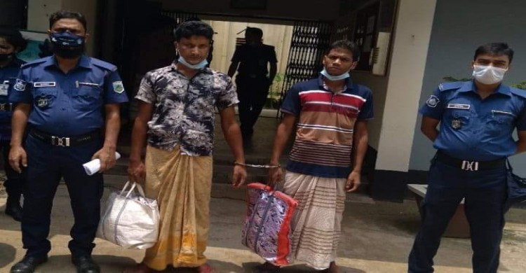 সাপাহারে ৩শ পিস টাপেন্টা সহ ২ মাদক ব্যবসায়ী আটক