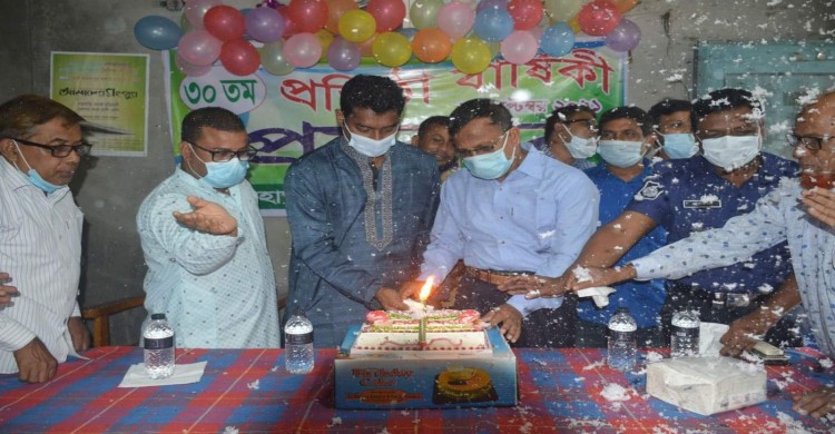 লালমনিরহাট   হাতীবান্ধা উপজেলা  প্রেসক্লাবের ৩০তম প্রতিষ্ঠা বার্ষিকী পালিত