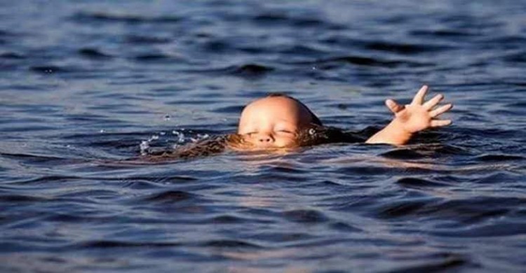 সাপাহারে পানিতে ডুবে দুই বছরের শিশুর মর্মান্তিক মৃত্যু!